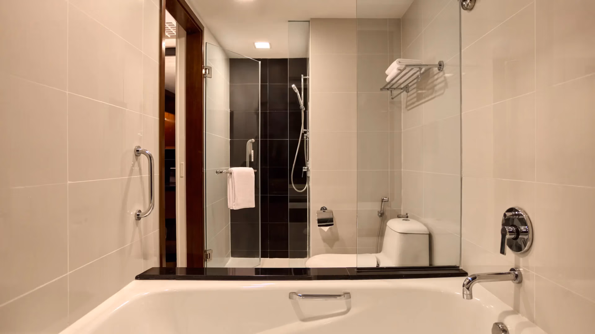 Grand Suite Toilet